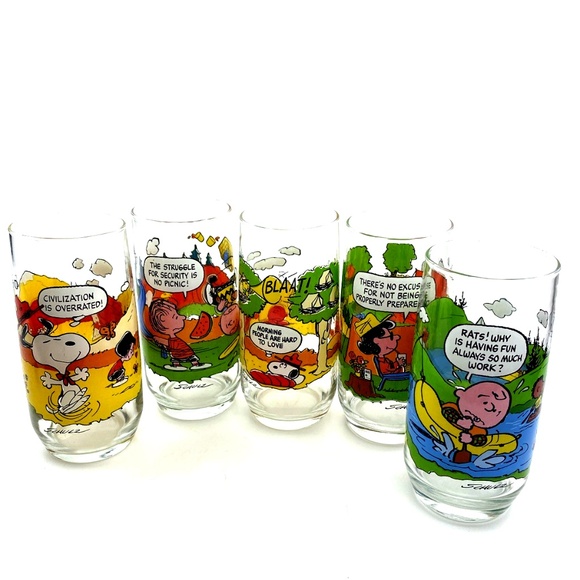 Peanuts Snoopy Camp Charlie Brown McDonalds Lot of 5 Glasses Vintage 1968 - Picture 1 of 10